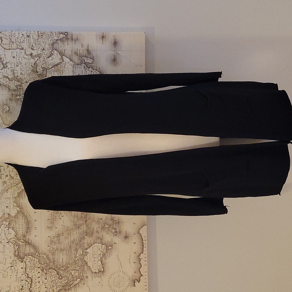 TAHARI Cashmere Blend Cardigan.